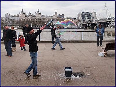 Pavement Entertainment In London